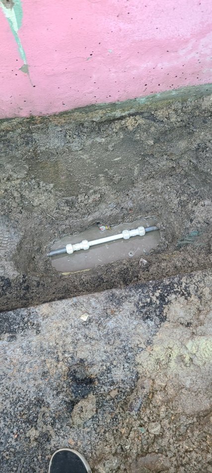 남원 여인숙 옥외 직수배관 누수 – 수도요금 4배 증가 원인 해결 - 남원시 동춘동 배관 시공 썸네일