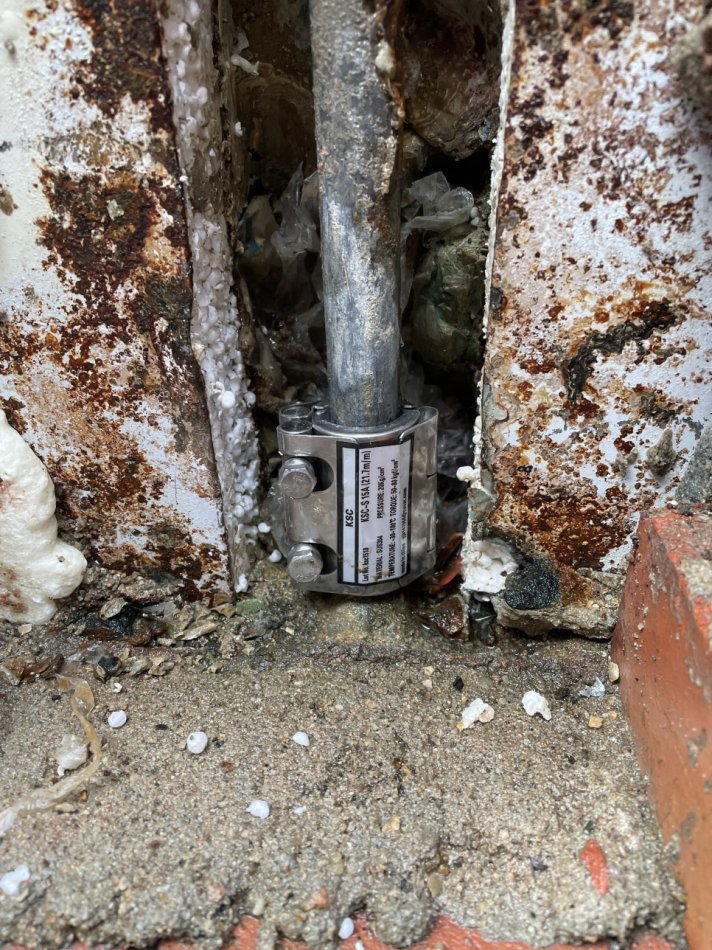 광주 동명동 한옥레스토랑 외벽 메인배관 누수 수선 - 광주 동명동 배관 시공 사진 3