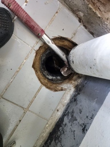 우수관 누수로 인한 방수 보수 및 우수관 재시공 - 광주광역시 배관 시공 사진 9